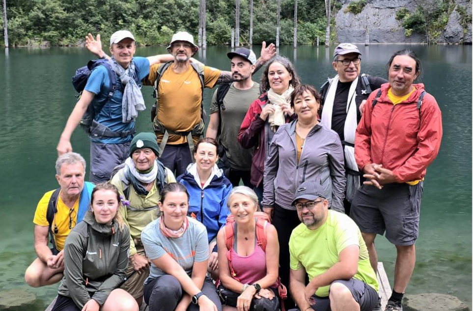 Trek en Terre inconnue : Le récit d'une aventure unique